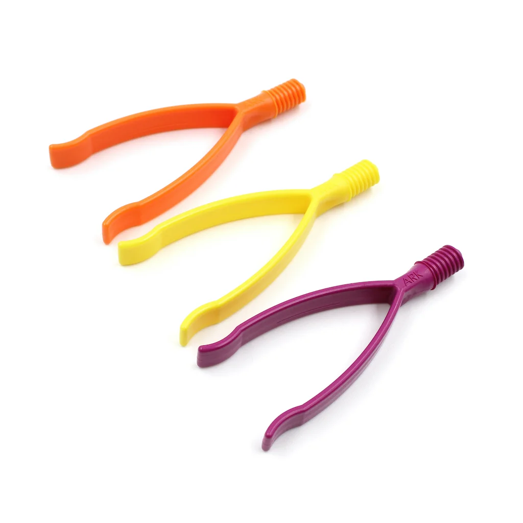 Logicana-oral motor tool-facilitate biting skills-tongue elevation-lip closure-exercising the jaw