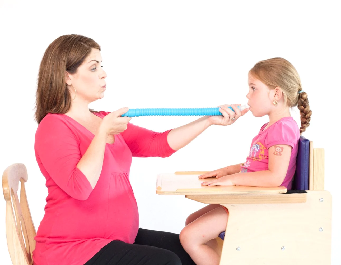 Logicana – TalkTools® Duration Tubes – praktische Anwendung in der Therapie TalkTools® Duration Tubes – Anwendung zur Atemverlängerung in der logopädischen Sitzung