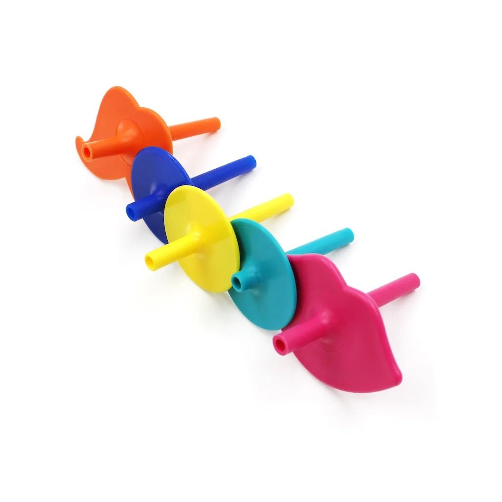 ARK Lip Blok teal – very short stem depositing liquid in the front of the mouth