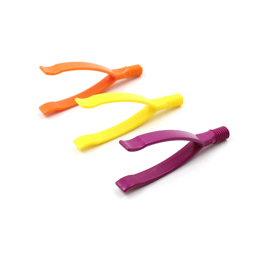 Logicana-oral motor tool-facilitate biting skills-tongue elevation-lip closure-exercising the jaw