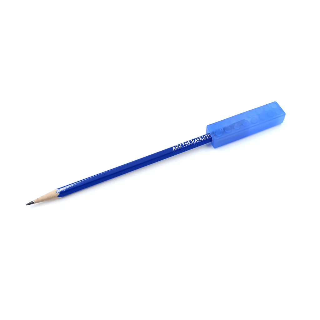 ARK Brick Stick pencil topper XT medium – front view medium firmness for moderate to frequent chewing