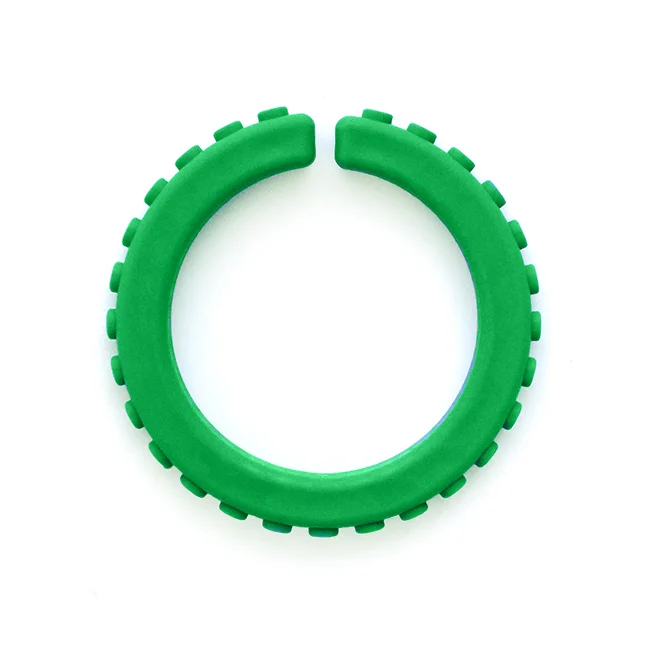 ARK Kau Armband texturiert – Detail der Noppenstruktur fuer erhoehte orale Wahrnehmung